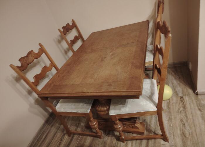 Grajewo ogłoszenia: Proszę pisać SMS, Sprzedam stół dębowy z krzesłami,...